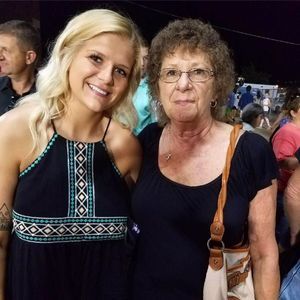 Meet your Posher, Joei